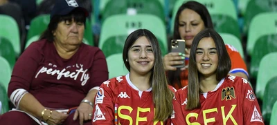 Familias acompañan a sus talentos del fútbol en el Suramericano Sub 20