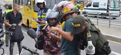 Autoridades caleñas ponen freno a piques ilegales en avenida Circunvalación