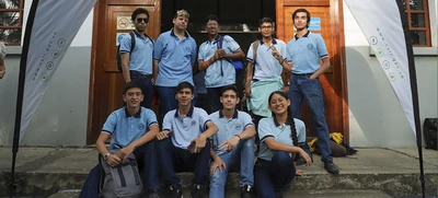 Biblioteca escolar del Antonio José Camacho abrió sus puertas a miles de estudiantes de la comuna 9
