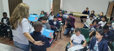 En comunicación asertiva se forman los niños y niñas de Cali