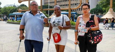 Personas con discapacidad pueden solicitar tarjetas MÍO