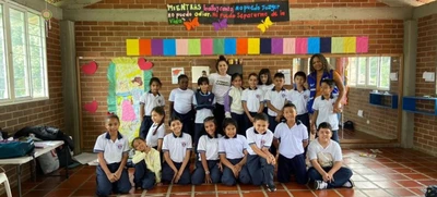 Alumnos del Gimnasio Marco Fidel Suárez recibieron capacitación para prevenir el reclutamiento
