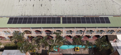 Más de 12000 estudiantes de nueve instituciones educativas oficiales se beneficiarán de paneles solares