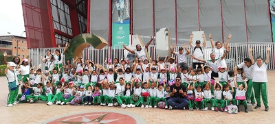 Niños del Liceo Mentes Creativas en Acción disfrutaron en la Plazoleta Olímpica