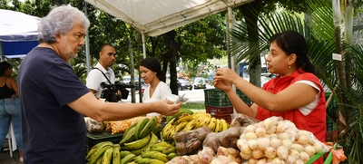 Este fin de semana, recuerde abastecerse en los ‘mercados campesinos’