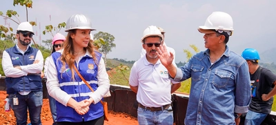 Alcalde de Cali inspeccionó la obra del Proyecto Integral de Cristo Rey