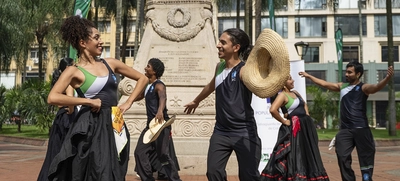 ¡Música, danza y artes plásticas en la Plaza de Cayzedo!