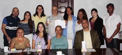 Reconocimiento a voluntarios bilingües por su aporte en el ‘Encuentro Mundial de las Culturas Populares’