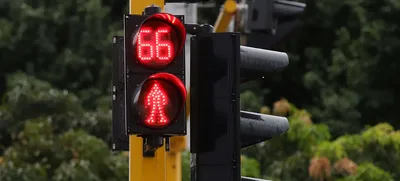 Afectaciones de semáforos en Cali se deben a robo de cableado, vandalismo y conexiones ilegales