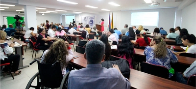 Inclusión educativa, tema central del primer diálogo público sobre discapacidad