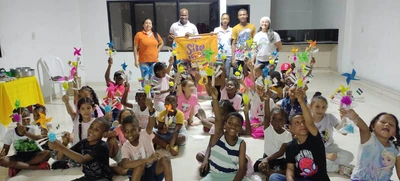 Niños y niñas de comunidades negras y afro armaron sus macetas y conocieron sobre esta tradición cultural