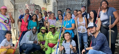 Integrantes de Mesa de Cultura Ciudadana embellecieron la comuna 8