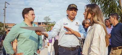 Secretaría del Deporte prepara su mural multicolor en el Bulevar de Oriente