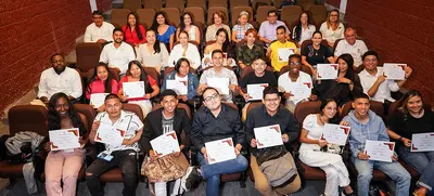 Jóvenes se capacitaron para investigar y enfrentar desafíos sociales