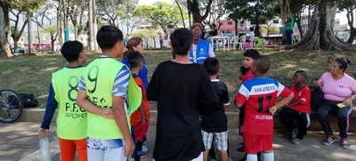 Pedagogía contra la trata de personas en el parque del barrio Obrero