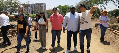 Exploran opciones de ubicación del buque de la Armada Nacional en proyecto ‘Parque Pacífico’