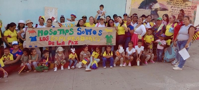 Niñas y niños de La Estrella caminaron pidiendo paz para sus territorios