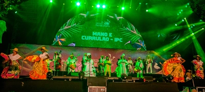 IPC danza en ‘Petronio’ con su ‘Mano e’ Currulao’