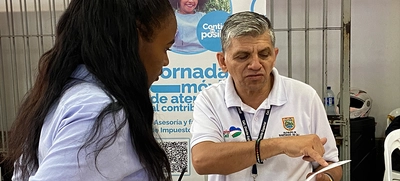 Hacienda siempre al servicio de la comunidad estará en las Comunas 6 y 7