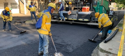 Continúan labores de renovación vial en comunas y corregimientos de Cali