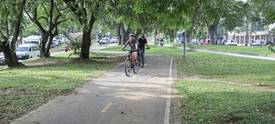Cali transforma su movilidad con rehabilitación de andenes, cicloinfraestructura y vías adoquinadas