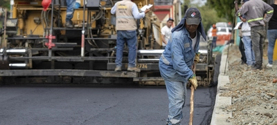 Avanza la pavimentación de la ampliación de la carrera 80