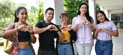 Alcaldía posibilita el ascenso social de jóvenes caleños