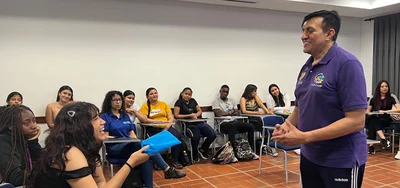 Beneficiarios de Todas y Todos a Estudiar se capacitan en prevención de violencias basadas en género