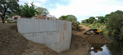 Hormigón de 13 metros evitará riesgos en Parque Pacífico