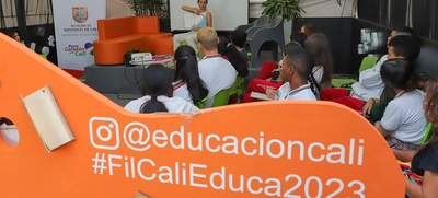 Jóvenes disfrutaron de taller sobre lectura como recurso para transformar su realidad
