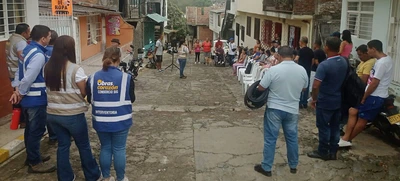 ‘Obras de Corazón’ llegaron a Siloé para renovar vías
