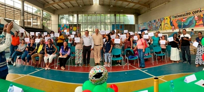 Víctimas del conflicto armado recibieron insumos para fortalecer sus emprendimientos