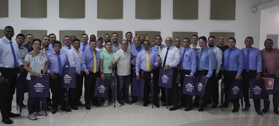 Taxistas caleños comprometidos con el ejercicio de buenas prácticas de cultura ciudadana y turismo seguro
