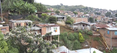 Barrios de la comuna 18 serán legalizados oficialmente