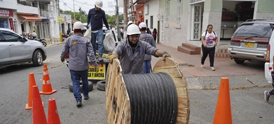Emcali cierra el 2023 con 93% de cubrimiento en red de fibra óptica