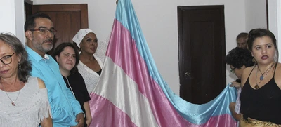 En homenaje a las personas trans se cumplió acto conmemorativo