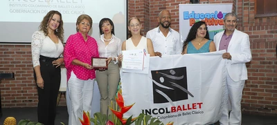 La Secretaría de Educación premió a los mejores estudiantes de Cali