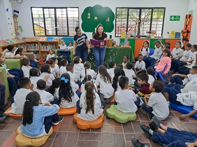 Información para niñas, niños, adolescentes y mujeres