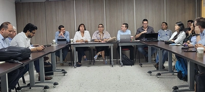 Representantes del Ministerio y la Secretaría de Educación acuerdan compromisos para avanzar en la entrega de obras de infraestructura escolar