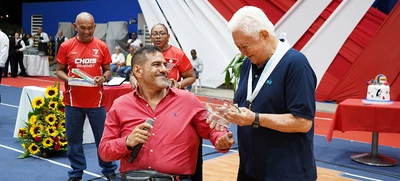 Secretaría del Deporte acompañó el emotivo homenaje a Francisco Chois, leyenda viva del voleibol colombiano