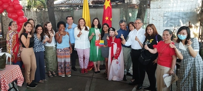 Estudian alianza cultural y educativa con la República Popular de China para fortalecer la red de bibliotecas escolares