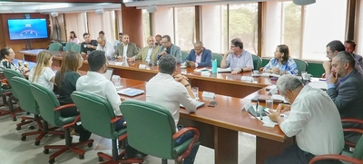 Alcaldía de Santiago de Cali entregó la primera versión del Plan de Desarrollo 2024-2027 al Consejo Municipal de Planeación