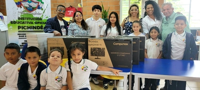 Instituciones Educativas Oficiales recibieron $362 millones en equipos de cómputo