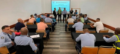 Se fortalece el cuerpo de agentes de tránsito de Cali en pruebas de  alcoholemia: una medida vital para la seguridad vial