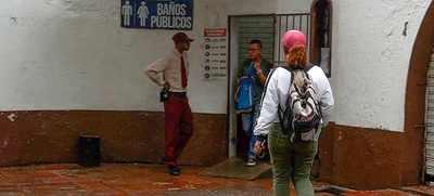 Los baños del puente Ortiz y la plazoleta Jairo Varela están abiertos y  disponibles para la ciudadanía