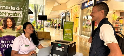 En junio continúan las jornadas en los centros comerciales para ponerse al día con los impuestos distritales