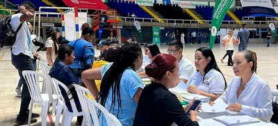 Cali avanza hacia un futuro limpio: ¡400 ‘Promotores Residuos Cero’ se unen a la misión!