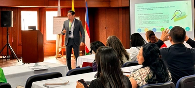 Para fortalecer la cultura tributaria de Cali, más de 90 funcionarios de Hacienda Distrital recibieron capacitación especializada por la DIAN