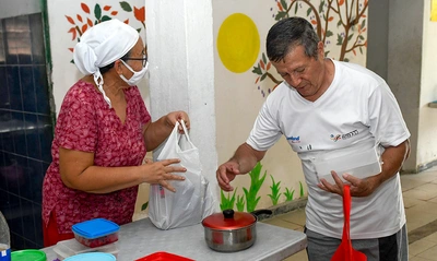 Un comedor que entrega ‘Semillas de vida’ en el barrio Manuela Beltrán
