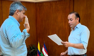 Fernando Grillo se posesionó como Director del Departamento Administrativo  de Desarrollo e Innovación Institucional